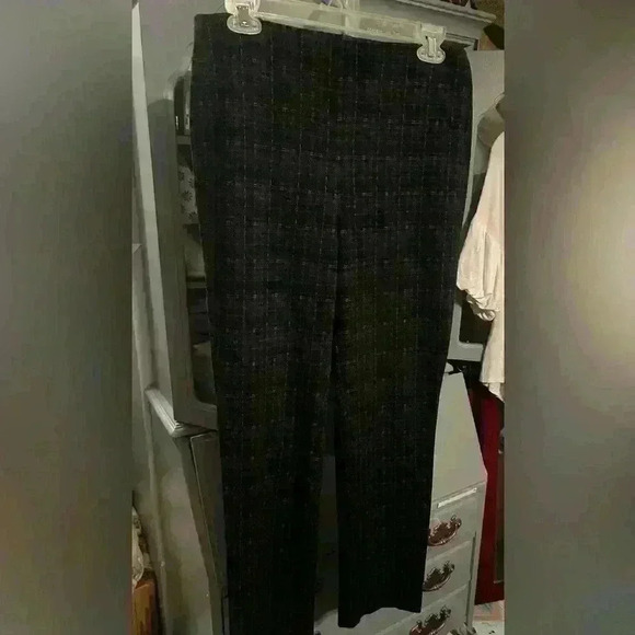 Liz Claiborne Alexis plaid Straight Leg Pants - Picture 1 of 2
